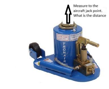 aircraft jacks, aircraft jack, aircraft under axle jacks, aircraft axle jacks, under axle jacks, 737 maintenance jack, A320 maintenance jack, Jacking an A320, Jacking a Boeing 737, flyaway jacks, aircraft flyaway jacks, aircraft fly away jacks, aviation fly away jacks